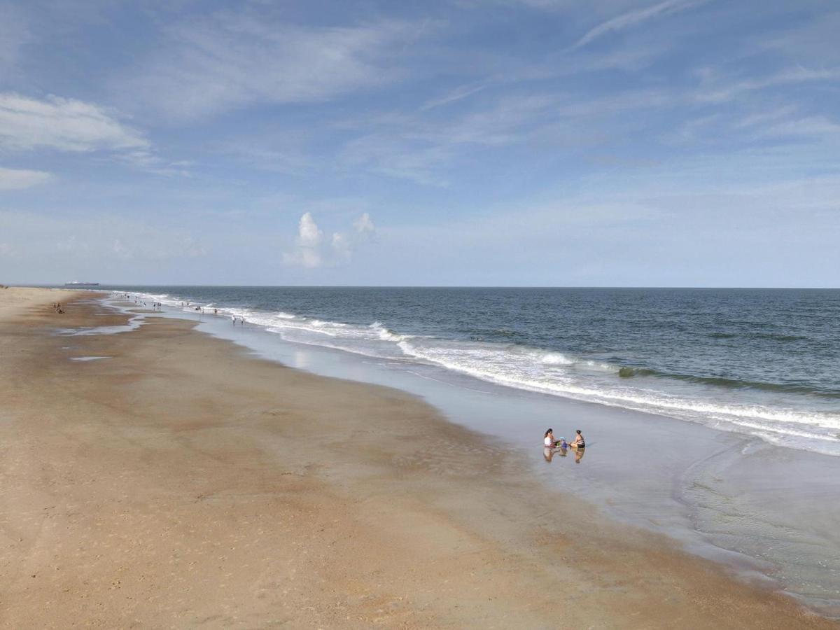 Salty Shores Villa Tybee Island Exterior photo