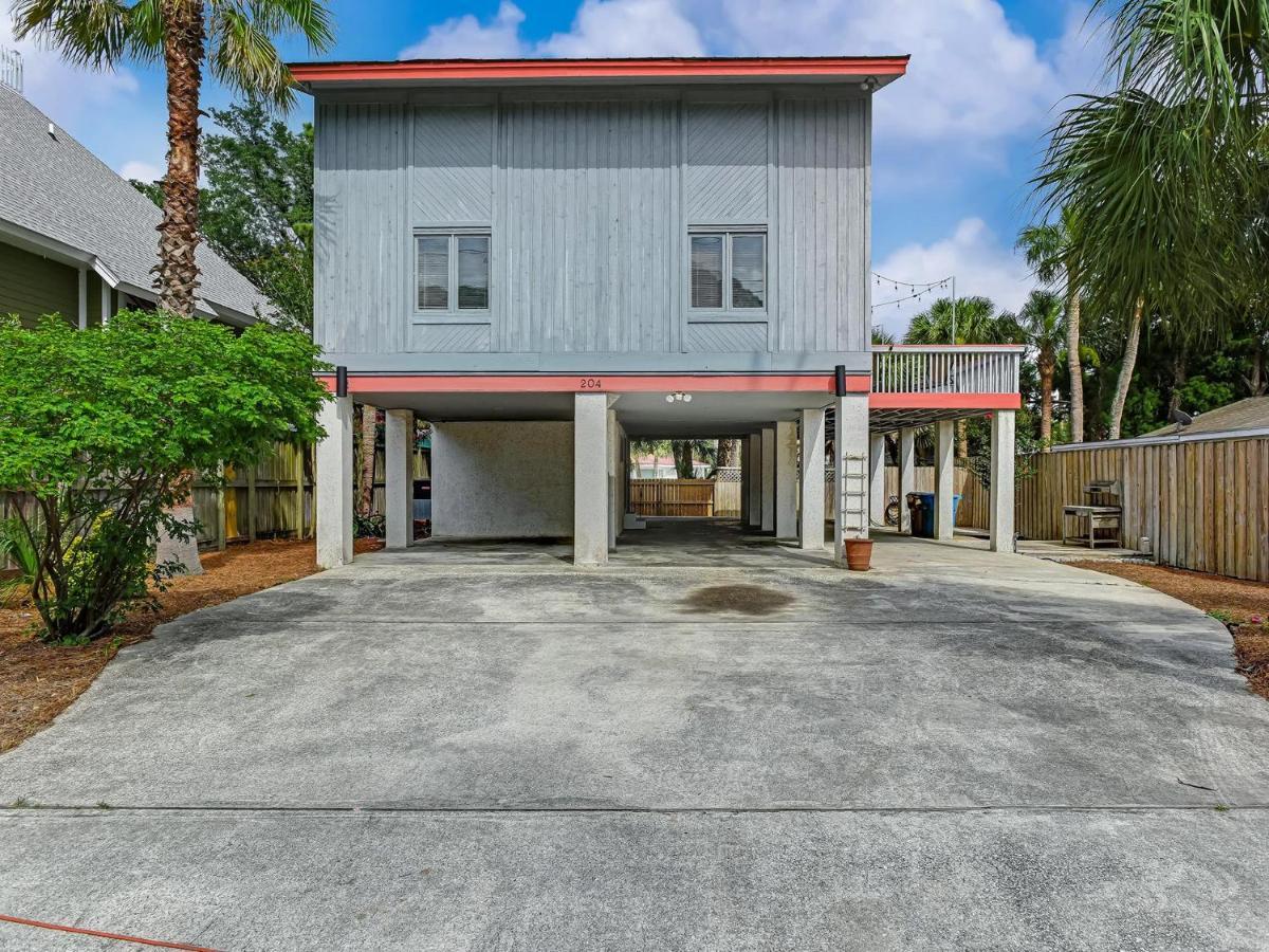 Salty Shores Villa Tybee Island Exterior photo